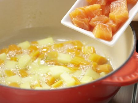 Carrot Porridge with Salmon Fillet preparation step 4 Carrot Porridge with Salmon Fillet preparation step 4