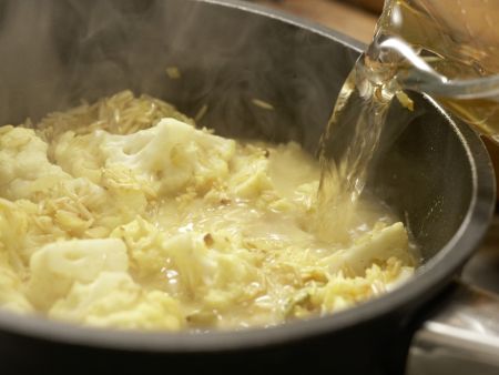 Cauliflower Rice Pilaf preparation step 7 Cauliflower Rice Pilaf preparation step 7