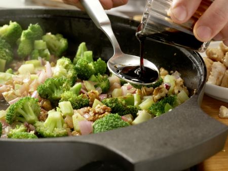 Chicken and Broccoli Stir-Fry preparation step 9 Chicken and Broccoli Stir-Fry preparation step 9