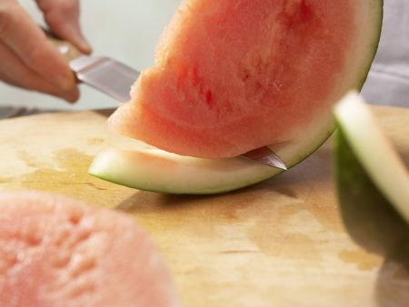 Cold Melon-Tomato Soup preparation step 3 Cold Melon-Tomato Soup preparation step 3