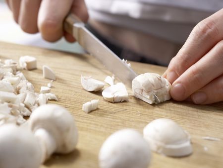 Creamy Mushroom Spread preparation step 1 Creamy Mushroom Spread preparation step 1