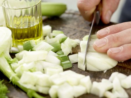 Fine Fennel Soup preparation step 1 Fine Fennel Soup preparation step 1