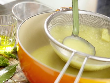 Fine Fennel Soup preparation step 5 Fine Fennel Soup preparation step 5