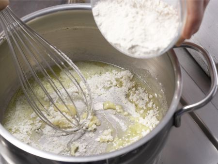 Fish and Mashed Potato Casserole preparation step 2 Fish and Mashed Potato Casserole preparation step 2