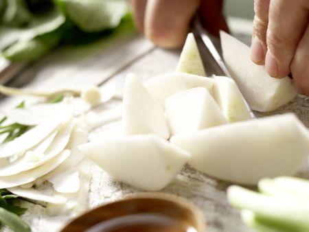Glazed Turnips preparation step 1 Glazed Turnips preparation step 1