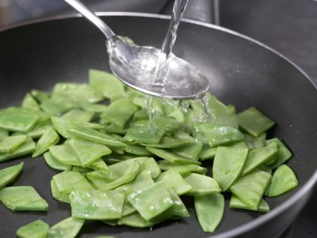 Green Egg Salad preparation step 4 Green Egg Salad preparation step 4
