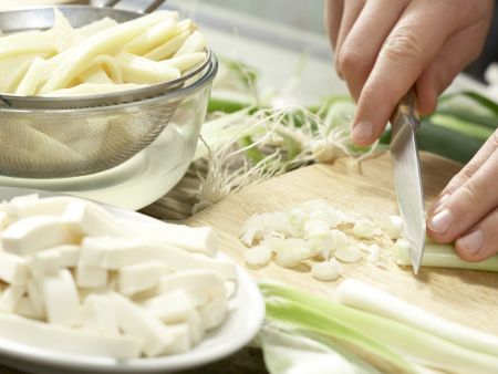 Hot and Sour Soup preparation step 3 Hot and Sour Soup preparation step 3