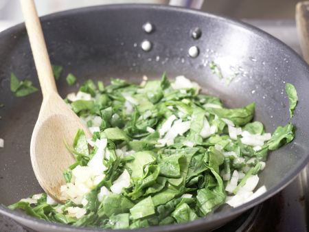 Indian-Style Pizza preparation step 6 Indian-Style Pizza preparation step 6