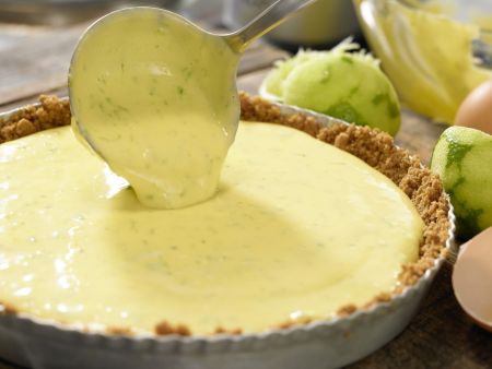 Key Lime Pie preparation step 5 Key Lime Pie preparation step 5