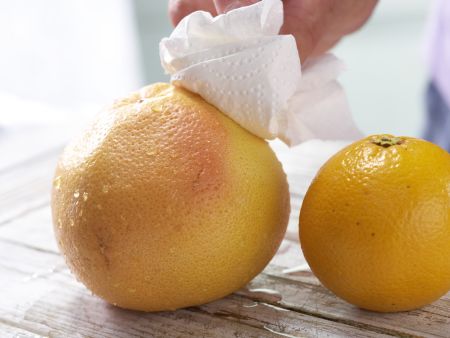 Orange and Grapefruit Salad preparation step 1 Orange and Grapefruit Salad preparation step 1