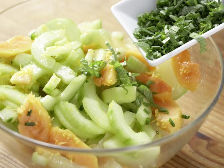 Papaya Salad with Cucumber preparation step 7 Papaya Salad with Cucumber preparation step 7