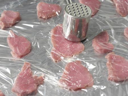 Pork Rolls preparation step 3 Pork Rolls preparation step 3
