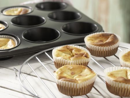 Quark Muffins preparation step 5 Quark Muffins preparation step 5