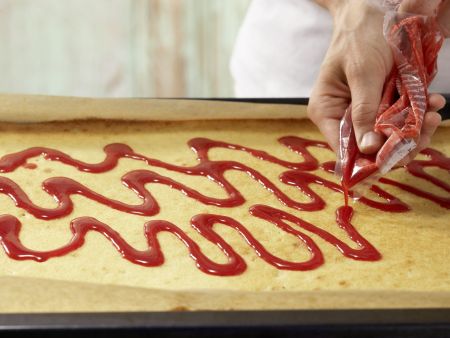 Raspberry Tart preparation step 8 Raspberry Tart preparation step 8