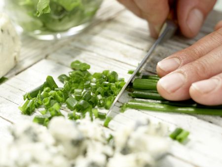 Romaine Lettuce with Roquefort preparation step 6 Romaine Lettuce with Roquefort preparation step 6