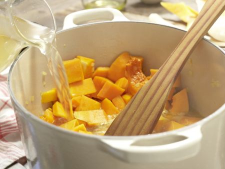 Smarter Butternut Squash and Carrot Soup preparation step 5 Smarter Butternut Squash and Carrot Soup preparation step 5