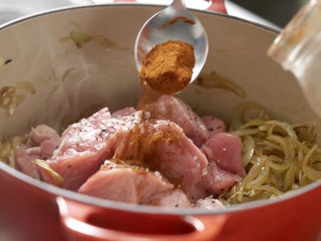 Smarter Veal Goulash preparation step 4 Smarter Veal Goulash preparation step 4