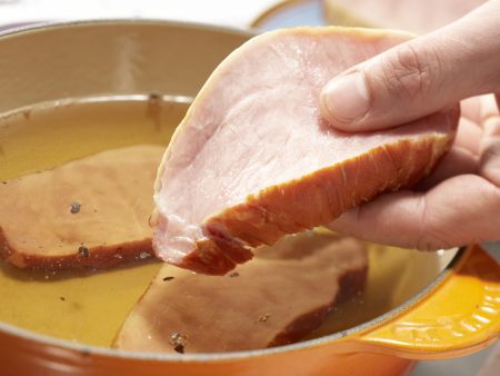 Smoked Ham and Vegetable Gelatin preparation step 3 Smoked Ham and Vegetable Gelatin preparation step 3