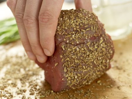 Spice-Crusted Beef with Chives preparation step 4 Spice-Crusted Beef with Chives preparation step 4