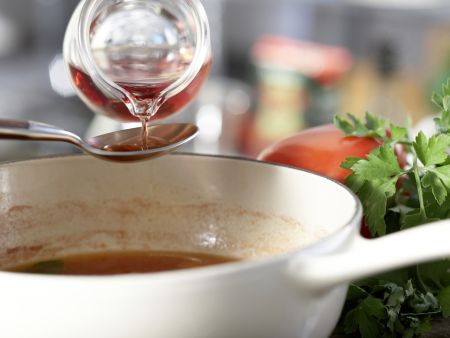 Spicy Chicken in Tomato Aspic preparation step 3 Spicy Chicken in Tomato Aspic preparation step 3