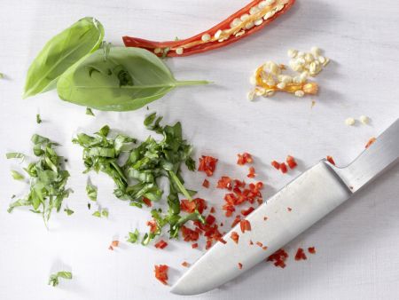 Spicy Tomato-Buttermilk Drink preparation step 1 Spicy Tomato-Buttermilk Drink preparation step 1