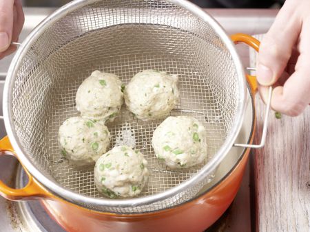 Steamed Thai Fish Balls preparation step 10 Steamed Thai Fish Balls preparation step 10