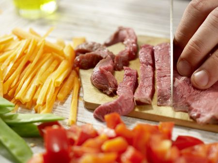 Stir-Fried Beef preparation step 5 Stir-Fried Beef preparation step 5