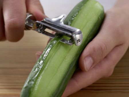 Stuffed Cucumber Rolls preparation step 1 Stuffed Cucumber Rolls preparation step 1