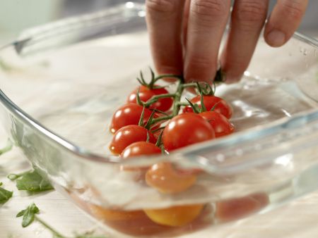 Top Round Steak with Tomatoes preparation step 2 Top Round Steak with Tomatoes preparation step 2