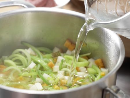 Vegetable Soup with Semolina Dumplings preparation step 3 Vegetable Soup with Semolina Dumplings preparation step 3