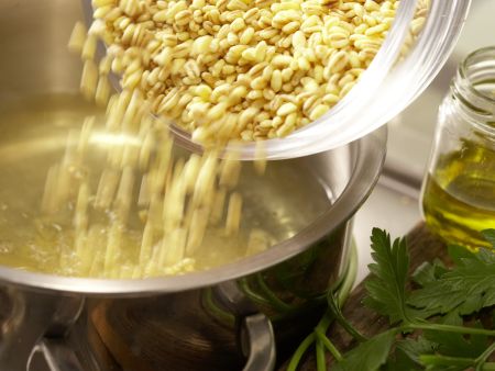Wheat Pilaf preparation step 1 Wheat Pilaf preparation step 1