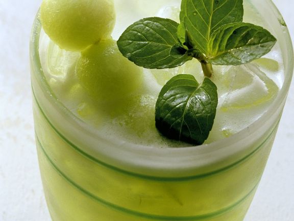 Melon Juice with Basil Melon Juice with Basil