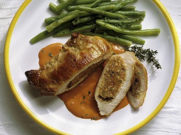 stuffed pork chops with tomato sauce Stuffed Pork Chops with Tomato Sauce and Beans stuffed pork chops with tomato sauce Stuffed Pork Chops with Tomato Sauce and Beans