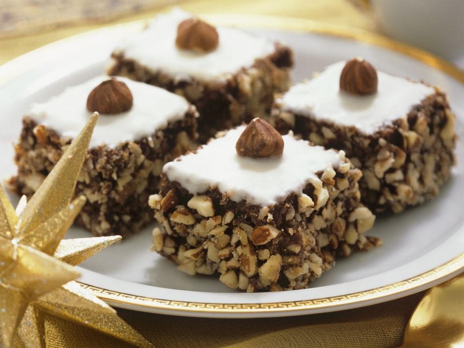 Hazelnut Holiday Petits Fours Recipe EatSmarter Hazelnut Holiday Petits Fours Recipe EatSmarter