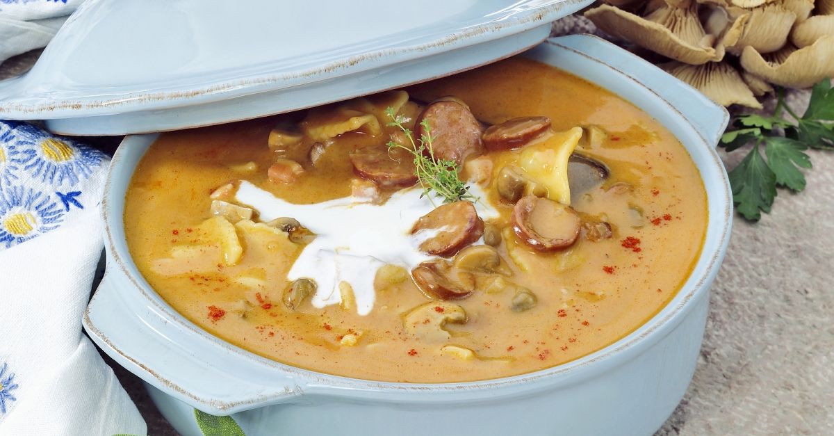 Hungarian Soup with Sausage, Mushrooms and Sour Cream recipe | Eat Smarter USA-image