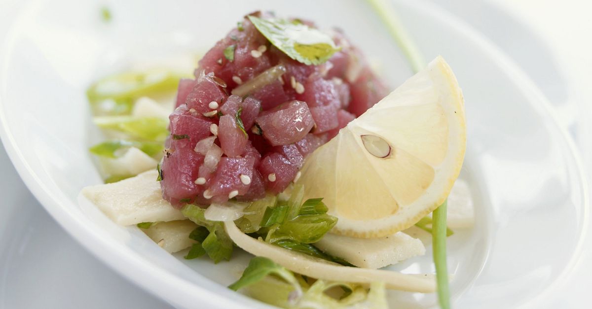 Tuna Tartare Recipe | EatSmarter