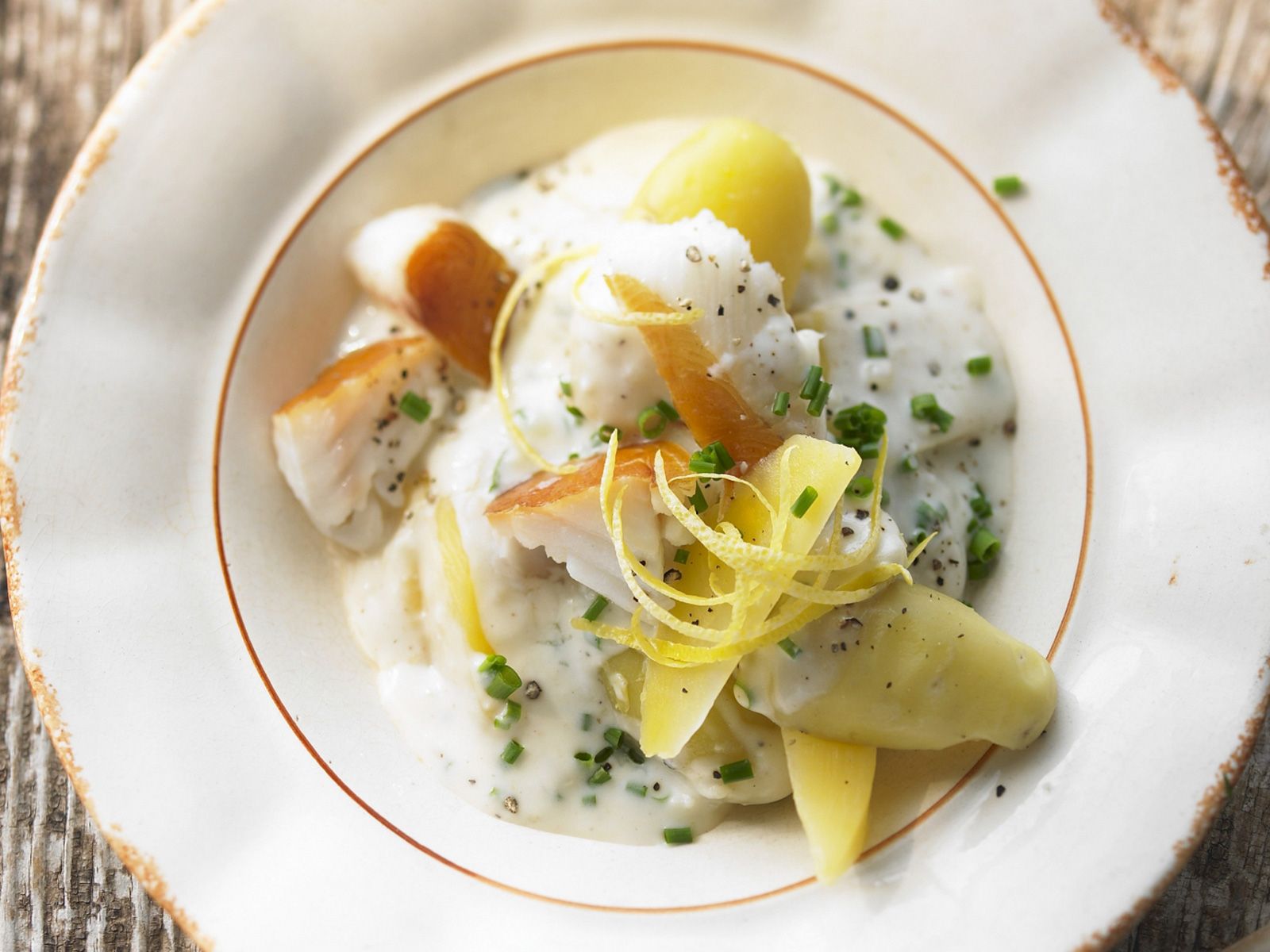 Halibut with Potatoes and Bechamel-image
