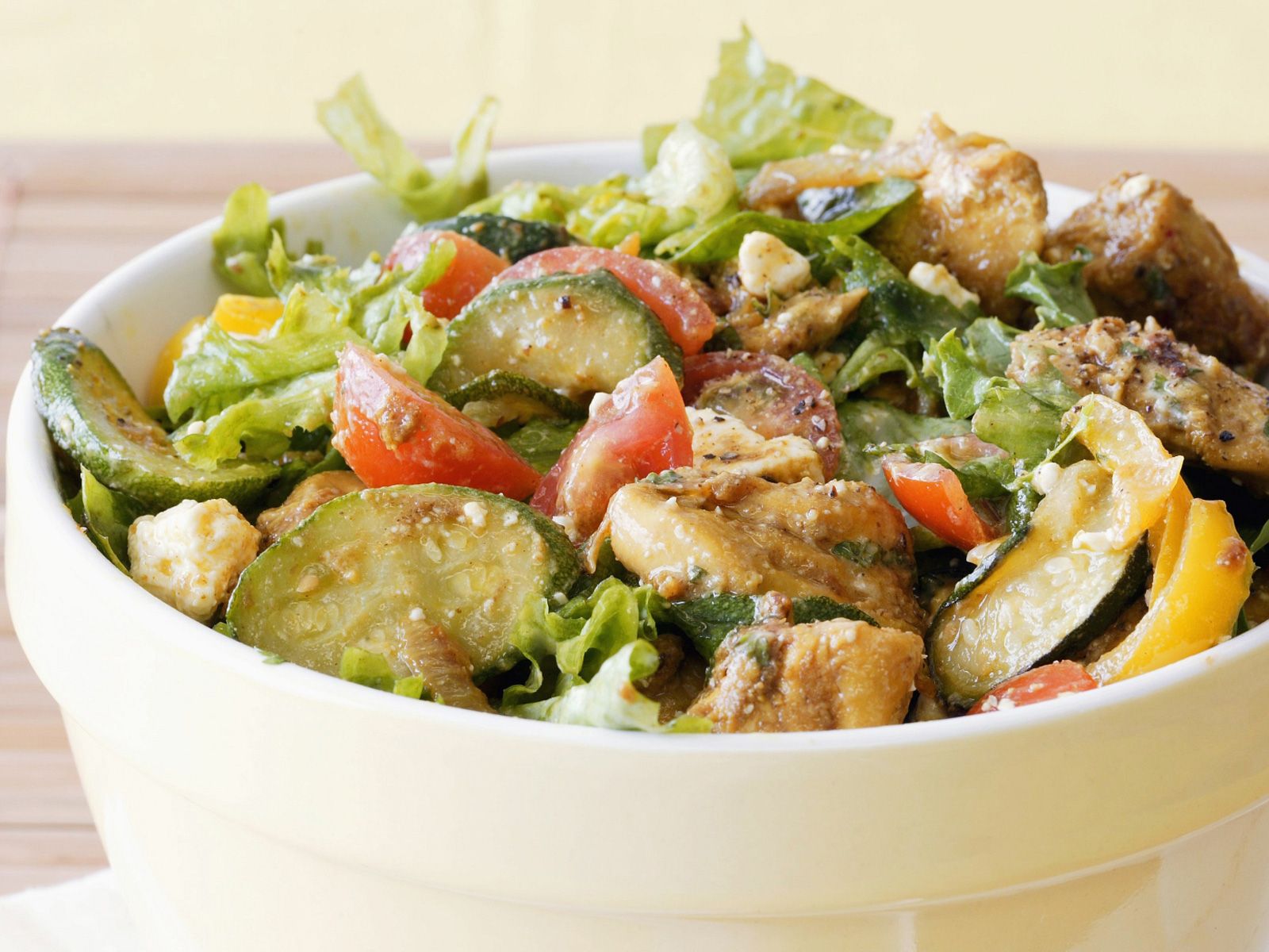 Vegetable Salad with Chicken recipe | Eat Smarter USA